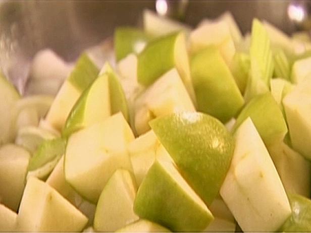 Celery Root and Apple Puree image