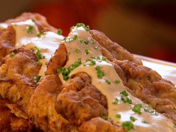 Chicken Fried Steak With Gravy Recipe Ree Drummond Food Network