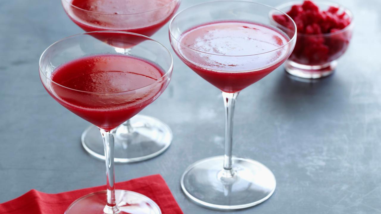 Fresh Cranberry Cosmo Cocktail