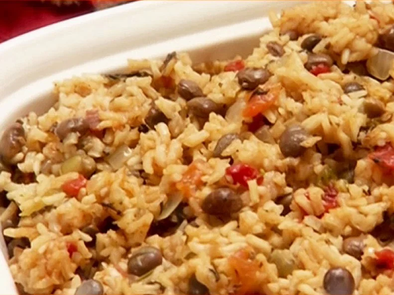 Pigeon Pea Rice - Arroz con Gandules. Ingrid HoffmanSimply DeliciosoIY-0313