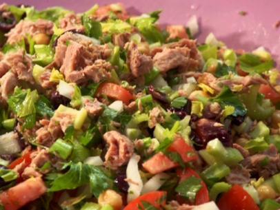 Tuna and Vegetable Salad. Rachael Ray30 Minute MealsTM-1925