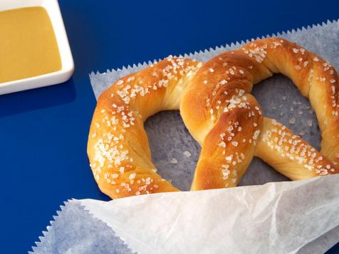 The Best Dips for Your Pretzels