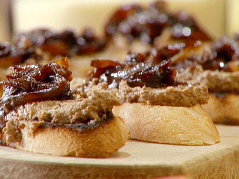 Crostini of Chicken Liver Pate with Balsamic Onions. Anne BurrellLR-0213Secrets of a Restaurant Chef