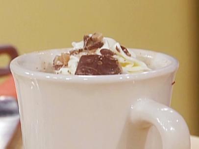 Toffee Hot Chocolate. Rachael Ray30 Minute MealsTM-1105
