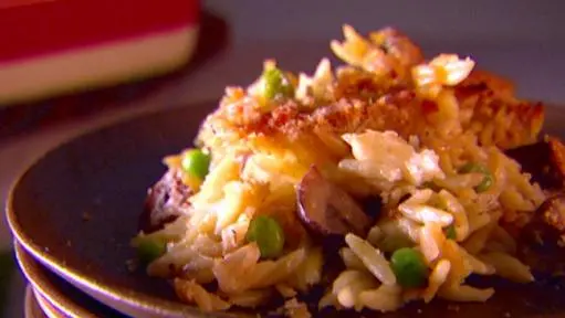 Baked Orzo with Fontina and Peas