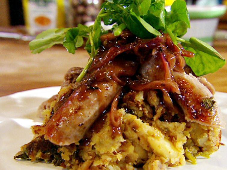 Bubble and Squeak with Sausages and Onion Gravy Recipe Jamie Oliver