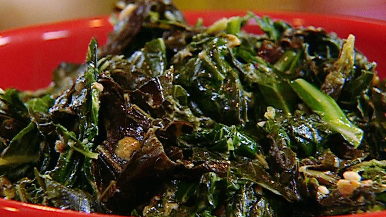 Neelys' Creamed Collard Greens