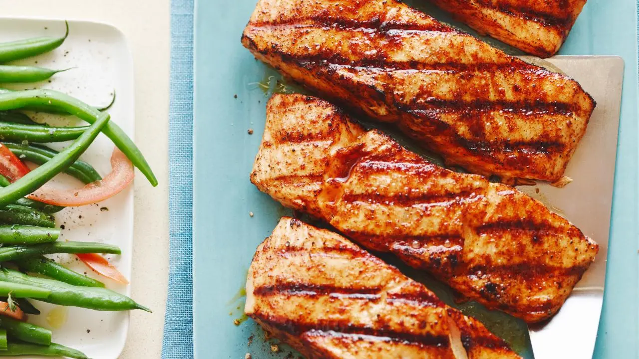 Salmon With Sweet-n-Spicy Rub