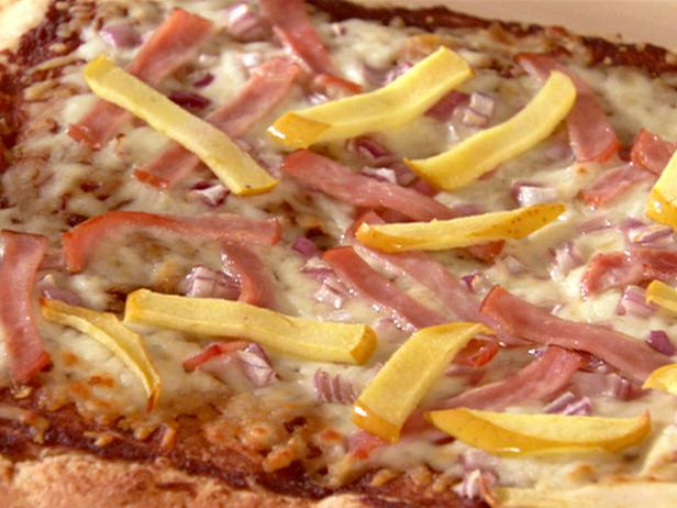 Canadian Bacon, Sweet Onion, and Apple Pizza image