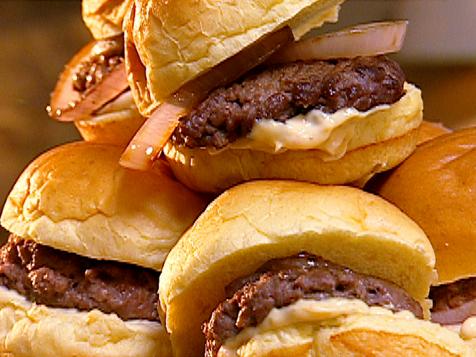 Mini Memphis Burgers