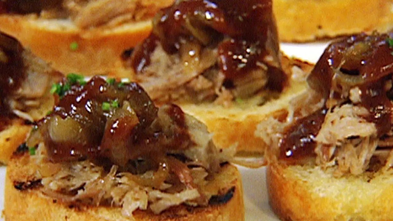 BBQ Pulled Pork Bruschetta