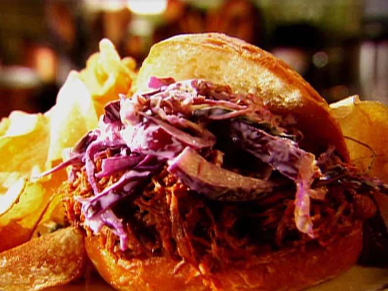 TU-0509
Pulled Pork Sandwich