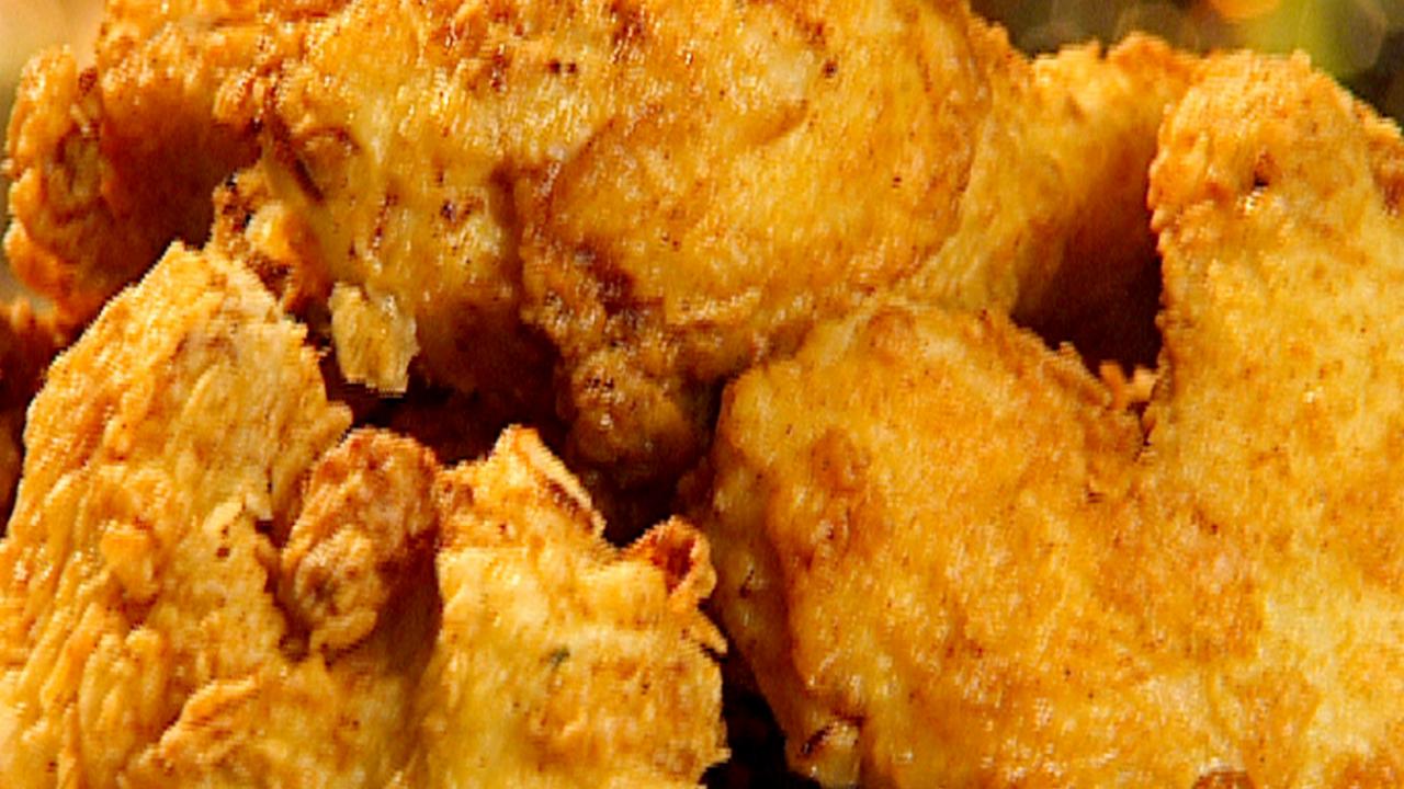 Extra Crispy Spicy Fried Chicken {Crazy Cooking Challenge} - Meg's