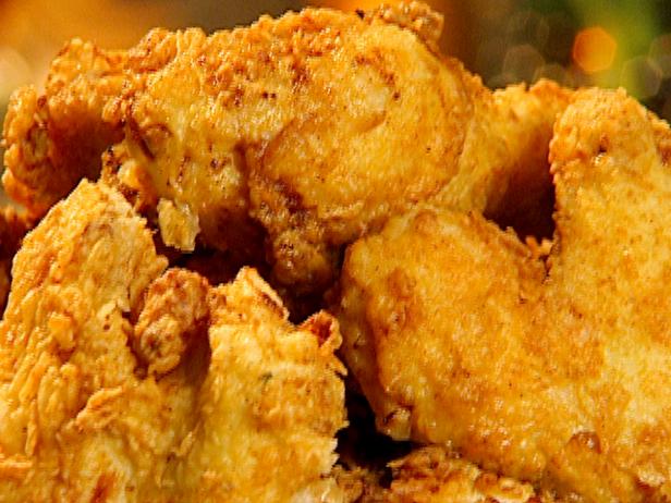 Neely Family Spicy Fried Chicken Recipe The Neelys Food Network