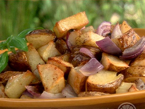 Vinegar-Coarse Salt Chipotle Roasted Potatoes image