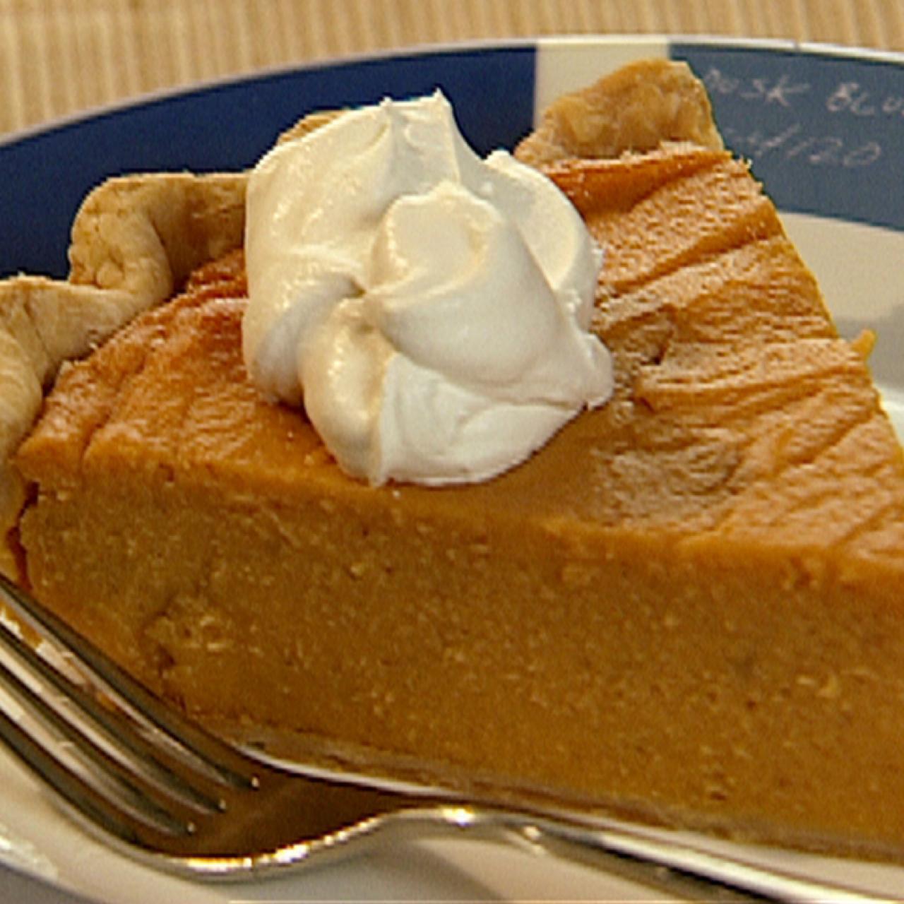 Black Grandmas Try Other Black Grandmas' Sweet Potato Pie 