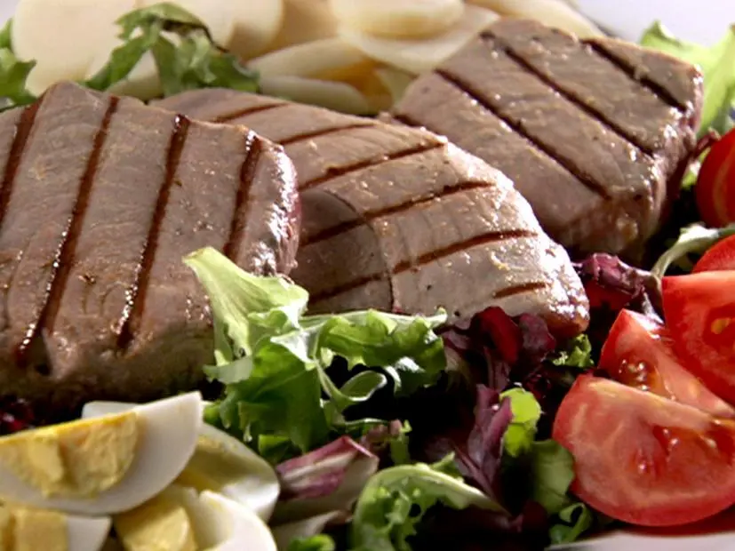 SH-1109
Biblos Grilled Tuna Nicoise