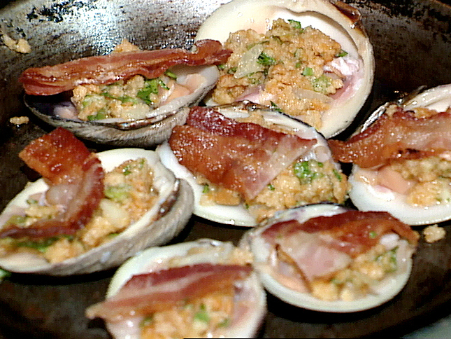 clams casino dip made with ritz crackers