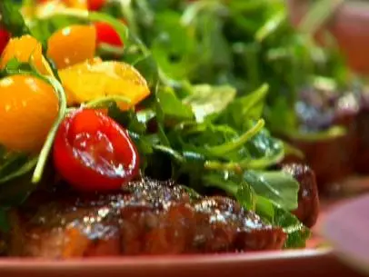 TM1903Rosemary Garlic Steaks with Arugula Tomatoes