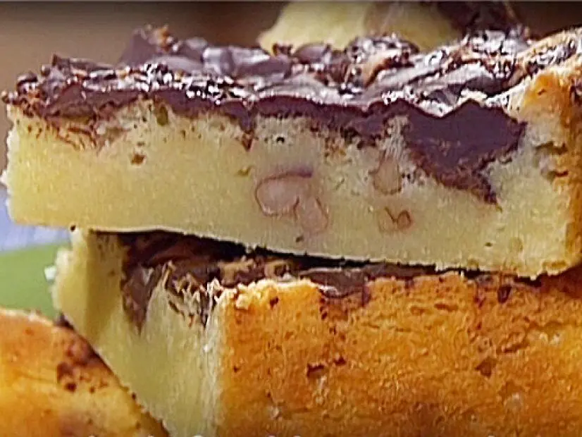Jessica Lagasse's Black and White Brownies. Emeril Lagasse
EM-1014
Emeril Live