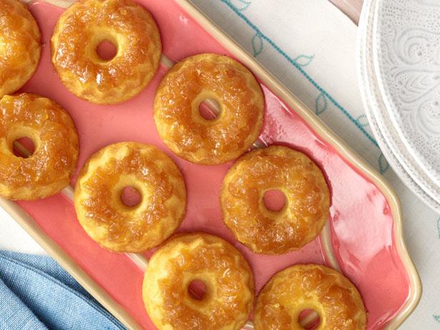 Peach Upside-Down Cake Recipe