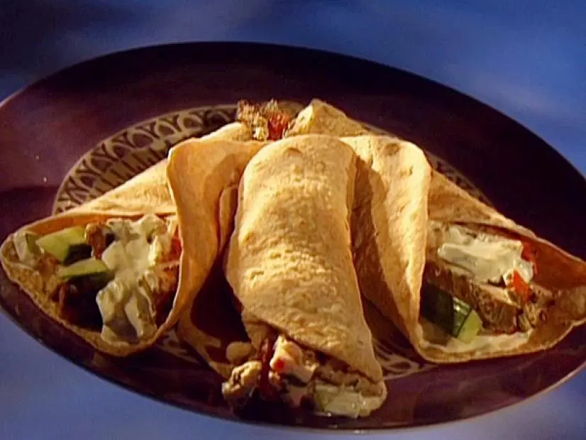 Good Karma Schawarma. Guy Fieri
Guy's Big Bite
GI-0507