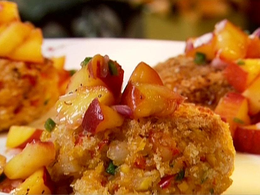 Shrimp Cakes with Peach Jalapeno Relish. The Neelys
Down Home with the Neelys
NY-0313