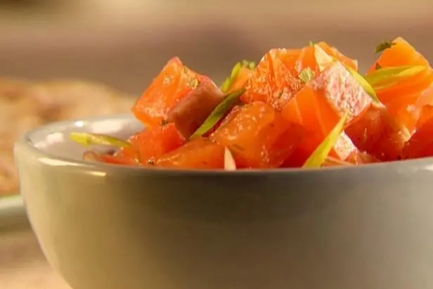 Sunny Lomi Salmon Recipe | Sunny Anderson | Food Network