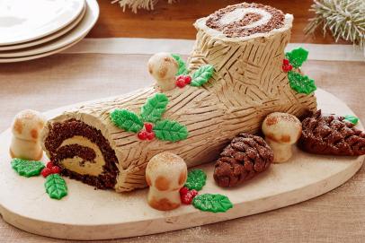 https://food.fnr.sndimg.com/content/dam/images/food/fullset/2009/1/5/0/SS1C06_Buche-de-Noel.jpg.rend.hgtvcom.406.271.suffix/1431770133565.jpeg