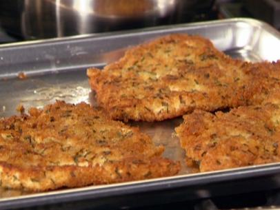 Chicken Cutlets with Herbs. Rachael Ray
TM-2003
30 Minute Meals