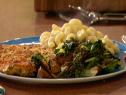 Macaroni and Cheese with Ham. Rachael Ray
30 Minute Meals
TM-2003