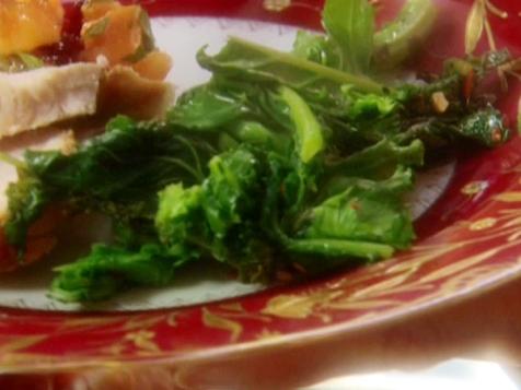 Sauteed Broccoli Rabe with Crushed Red Pepper