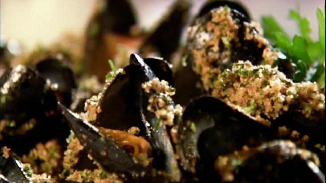 Alex's Grilled Mussels