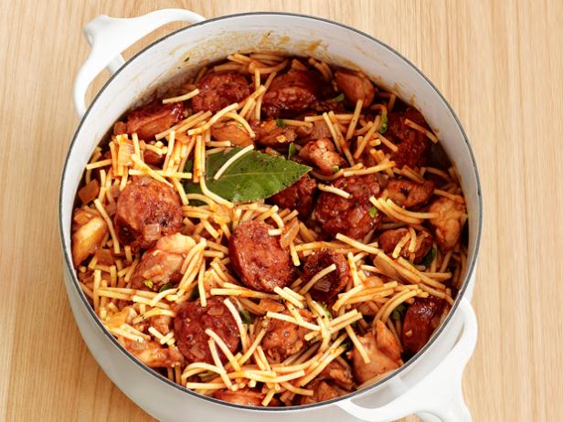 Spanish-Style Noodles with Chicken and Sausage image