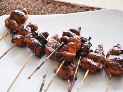 Chicken Skewers on a plain white plate