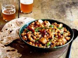 Chickpea and Cauliflower Curry