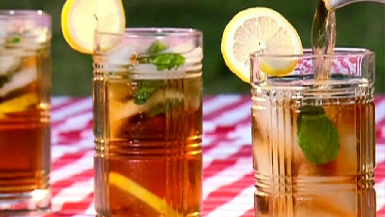 Gina's Sweet Mint Iced Tea