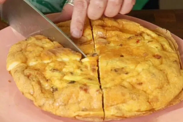 Sausage and Pepper Frittata Recipe | Anne Burrell | Food Network