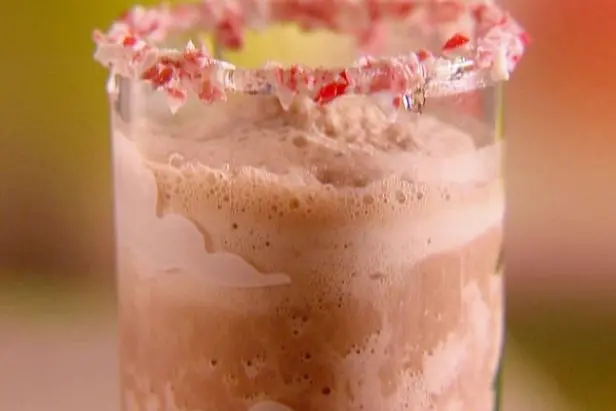 Chocoholic Smoothie with Peppermint Rim Recipe | Sunny Anderson | Food Network