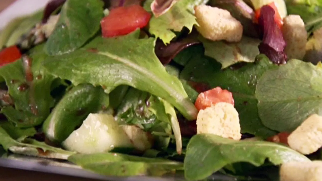 Cranberry Vinaigrette Salad