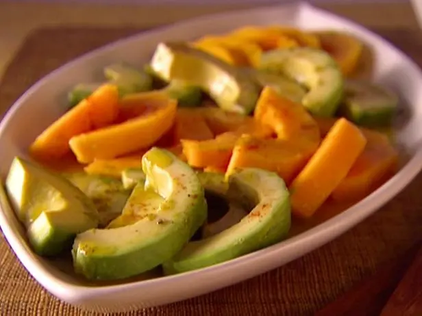 Avocado and Papaya Salad