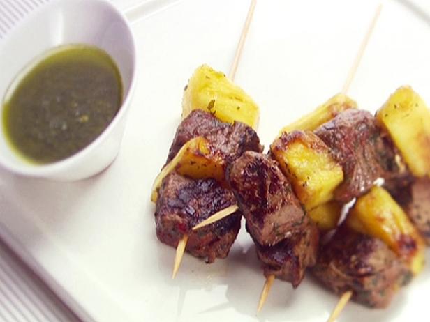 Beef Pops with Pineapple