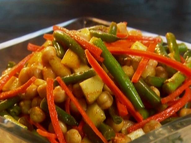 Paula's Harissa-Spiced Green Bean Salad