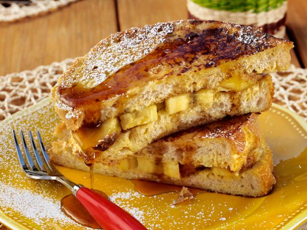 french toast with grilled bananas