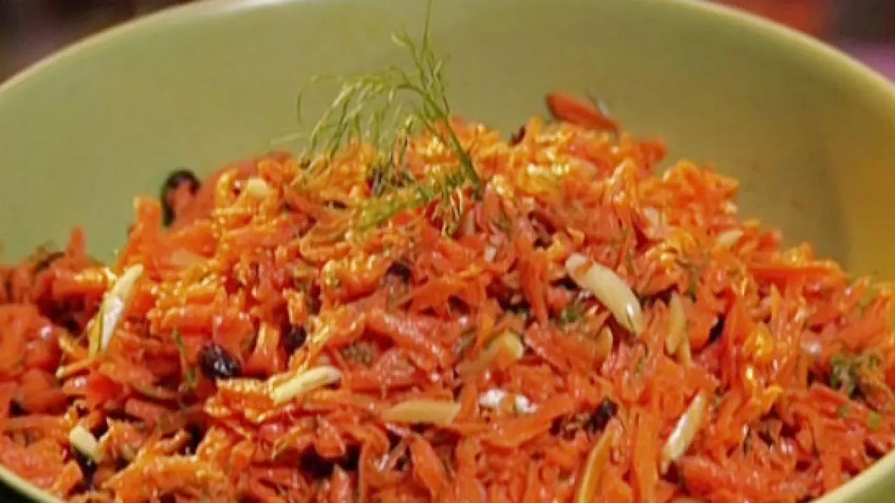 Neelys' Carrot Slaw Recipe | The Neelys | Food Network