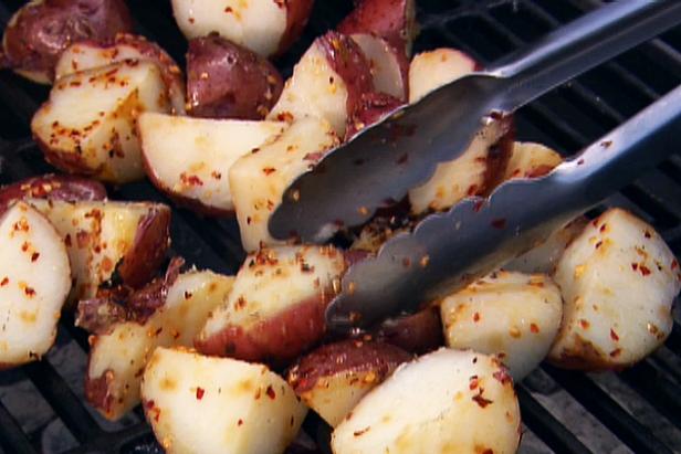 Grilled Potato Salad_image