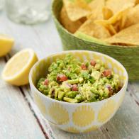 Chef Name: Ina GartenFull Recipe Name: GuacamoleTalent Recipe: na Gartenâ  s Guacamole, as seen on Food Networkâ  s Barefoot ContessaFNK Recipe: Project: Foodnetwork.com, SUMMER/APPETIZERS/PASTAShow Name: Barefoot ContessaFood Network / Cooking Channel: Food Network