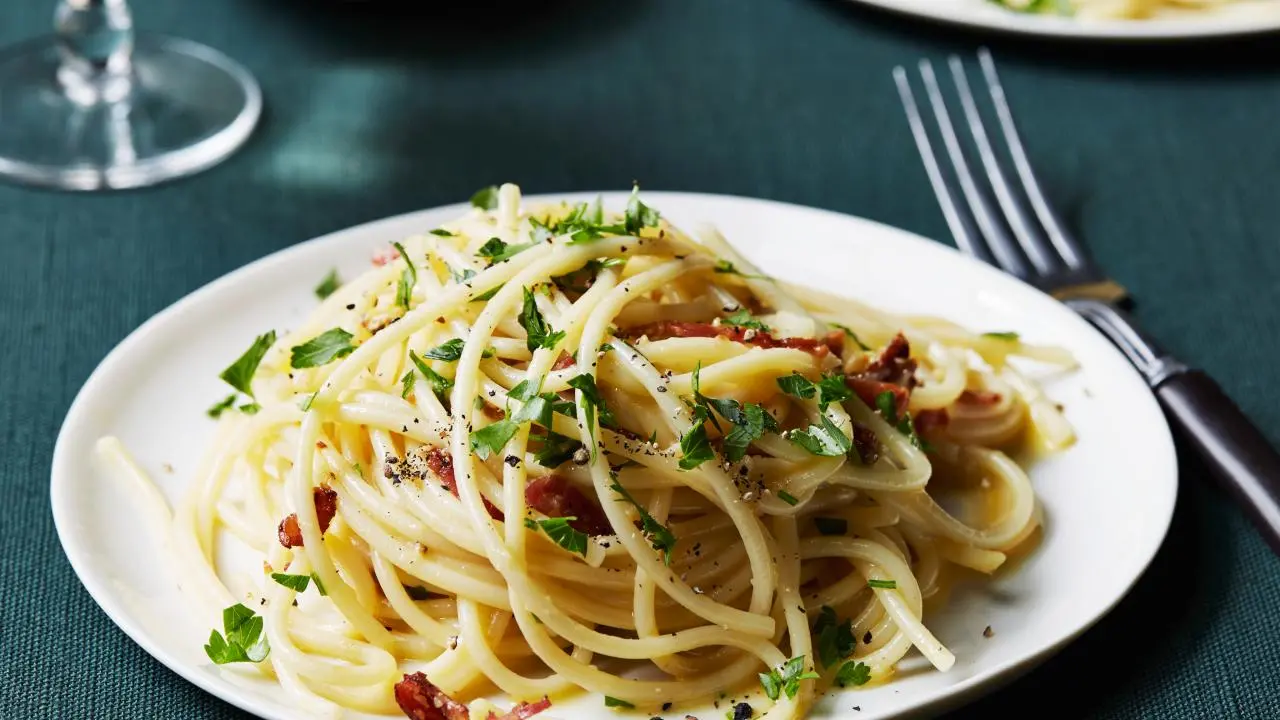 Spaghetti alla Carbonara Recipe | Tyler Florence | Food Network