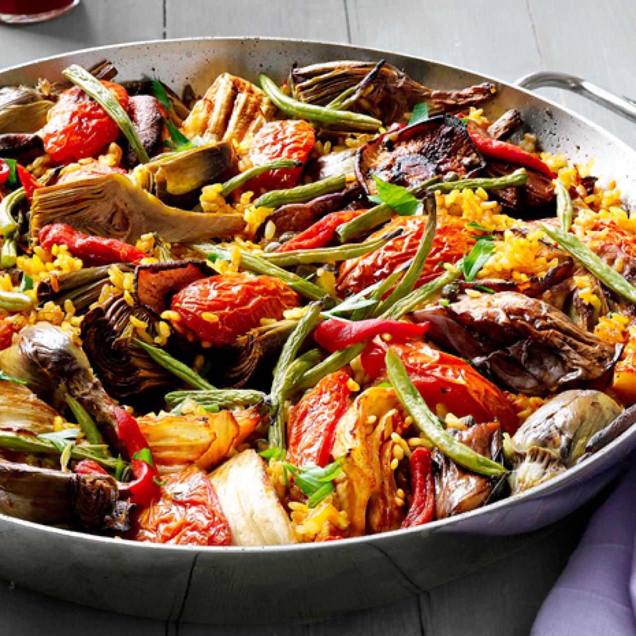 Easy Vegetable Paella Recipe - Spanish Vegetarian Paella