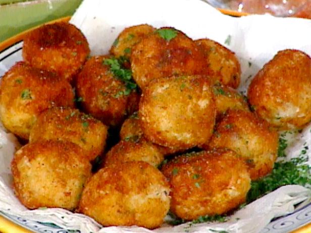 Tuna and Ricotta Fritters (Polpette di Tonno e Ricotta 